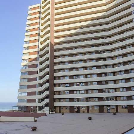 South Coast Beachfront Holiday Apartments Amanzimtoti Buitenkant foto